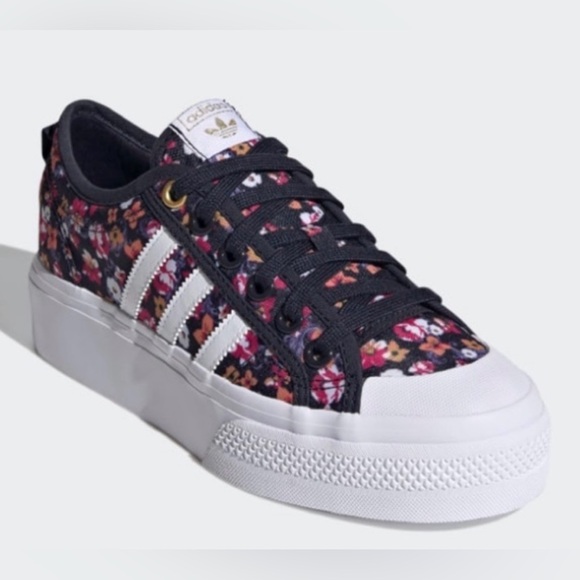 🔥Adidas Originals Nizza Women's Platform Sneaker - Size 9 - Picture 4 of 17